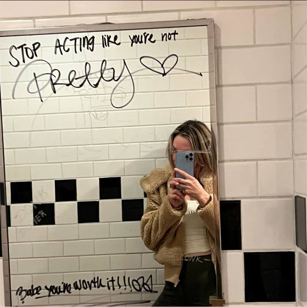 Meet your Posher, Marilyn